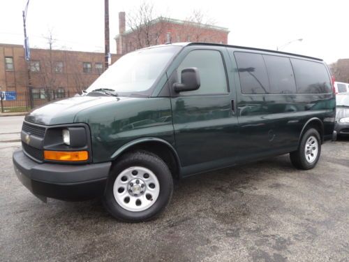 Green express 1500 ls 65k miles warranty 8 pass rear air ex govt nice