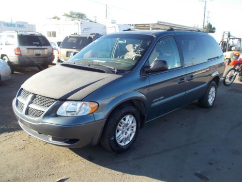 2001 dodge g caravan, no reserve