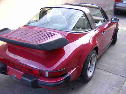 1972 Porsche 911 Targa, image 2