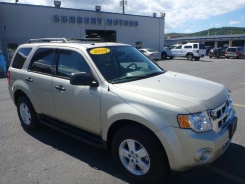 10 ford escaoe xlt sunroof low miles fwd steering wheel controls cd cruise