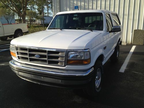 1993 ford bronco xlt 5.8l