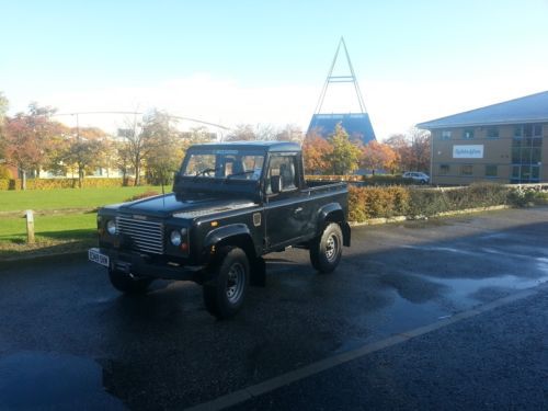 Land rover defender pickup