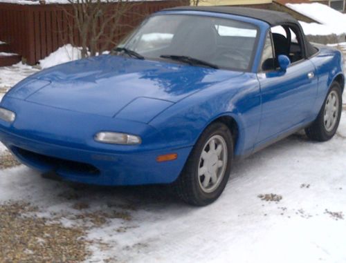 1992 mazda miata base convertible 2-door 1.6l