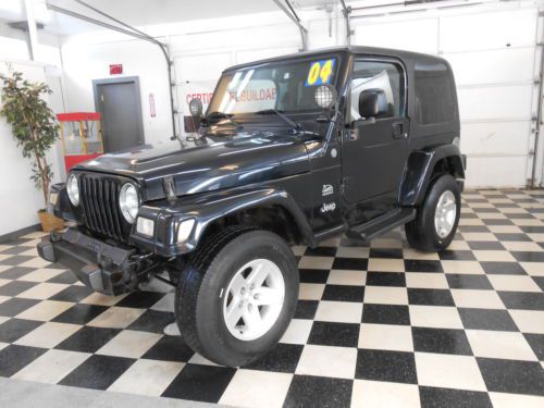 2004 jeep wrangler 4x4 sahara no reserve salvage rebuildable