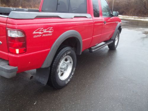 2001 ford ranger xlt 4x4 ext cab 4.0 v6 runs &amp; drives great!