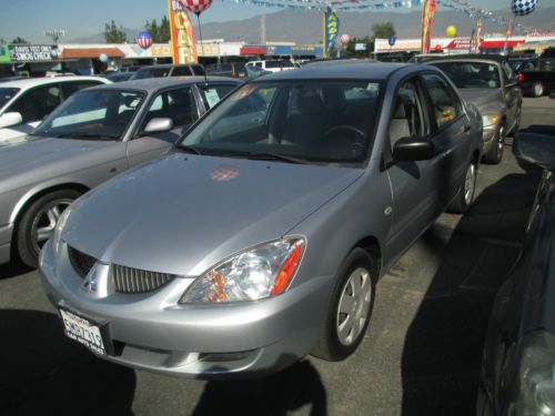 2005 mitsubishi lancer es sedan 4-door 2.0l
