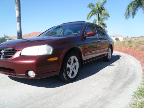No reserve, automatic, v6, fully loaded, super clean inside and out, runs great!