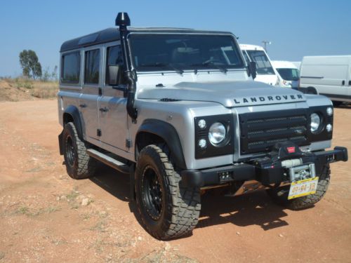 Land rover defender 110  2013 armored level nij iiia.  new unique custom