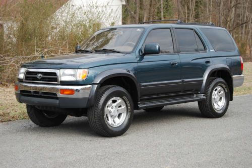 1998 toyota 4runner limited 4x4 clean carfax only 159k miles sunroof