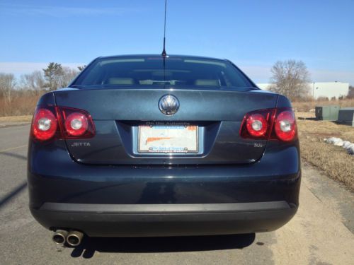 2010 Volkswagen Jetta, PZEV Limited Edition 19242 miles $14,850, US $14,850.00, image 5