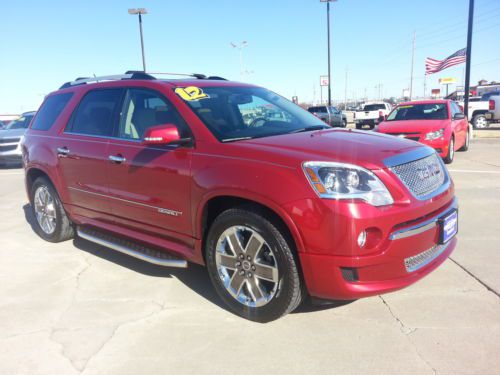 2012 gmc acadia denali local trade with only 17k miles dual sunroofs