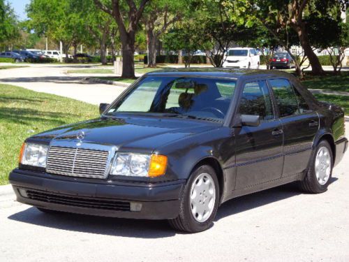 Rare 500e! black/black. only 41,400 miles! amazing find! collectors car!