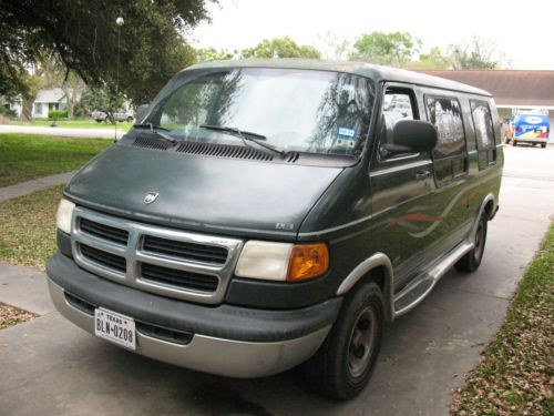 1999 dodge ram van in good running condition