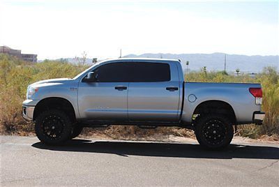 Lifted 2011 toyota tundra crewemax sr5....lifted toyota tundra crewmax sr5