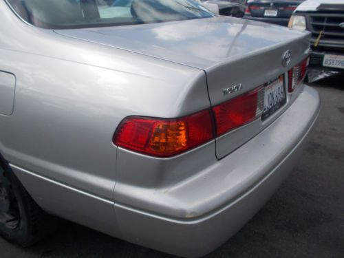 2000 Toyota Camry, NO RESERVE, image 15