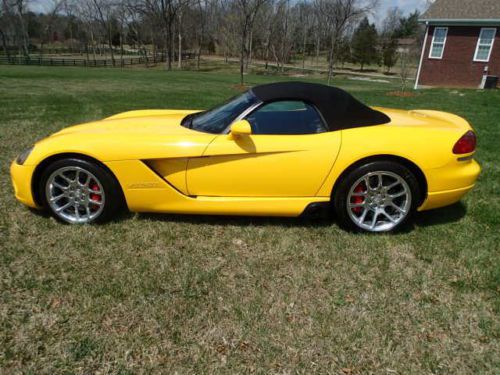 2005 Dodge Viper SRT-10, Yellow, convertible, V10, sports car,, image 17