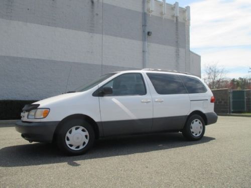 Leather interior 7 passenger mini van