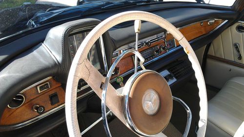 1965 classic mercedes benz 220s automatic black exterior / tan interior