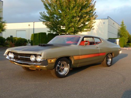 1971 torino cobra factory shaker, tachomter, buckets with console, m-code 351 4v