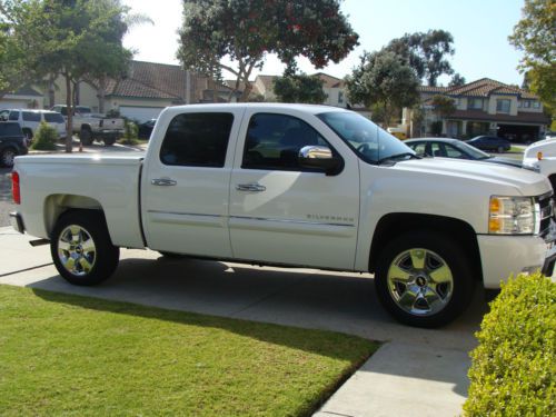 2011 chevrolet silverado 1500 crew cab lt short bed like new 12,900 miles