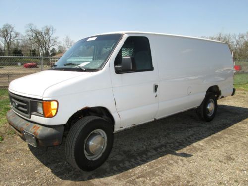 Ford e-350 extended cargo van 1 owner vehicle dealer serviced runs/drives well