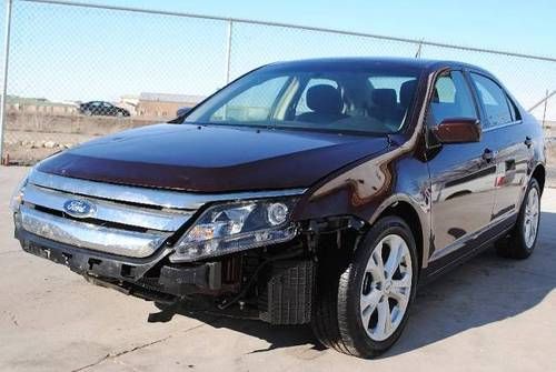 2012 ford fusion salvage repairable rebuilder only 15k miles runs!!!