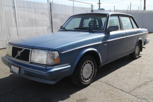 1990 volvo 240 dl sedan automatic 4 cylinder no reserve