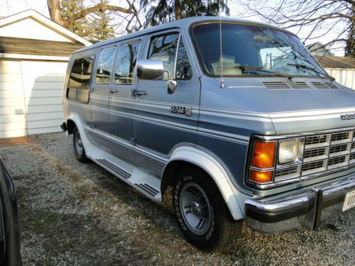 1989 dodge b250 conv. starcraft van  custom classic