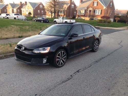 2012 volkswagen jetta gli 33k sedan 4-door 2.0l autobahn navi 6 speed turbo