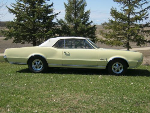 1967 oldsmobile cutlass supreme convertible