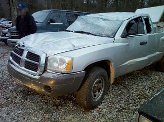 2005 dodge dakota slt extended cab pickup 4-door 4.7l