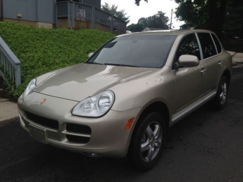 NO RESERVE 2006 Porsche Cayenne Base Sport Utility 4-Door 3.2L, image 2