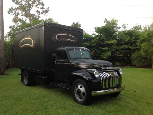 1946 chevrolet truck  very very rare total restoration