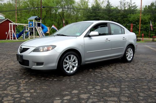 No reserve&gt;&gt; very clean one owner 2007 mazda 3 sedan, 2.0 liter, no accidents cd