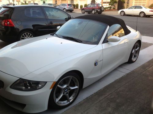 2006 bmw z4 3.0si convertible 40k white clean title excellent condition