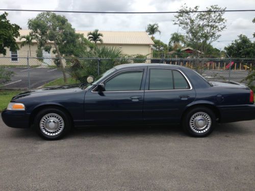 2000 ford crown victoria police interceptor sedan 4-door 4.6l