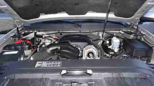 2007 Chevrolet Suburban 1500 LT Sport Utility 4-Door 5.3L 4X4, US $16,595.00, image 9