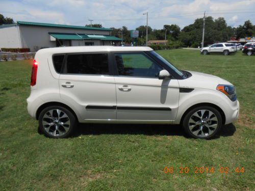 2012 Kia Soul 5dr automatic X-Claim Navigation sunroof, bluetooth, image 4