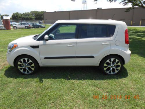 2012 Kia Soul 5dr automatic X-Claim Navigation sunroof, bluetooth, image 8