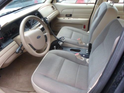 Ford Interceptor салон