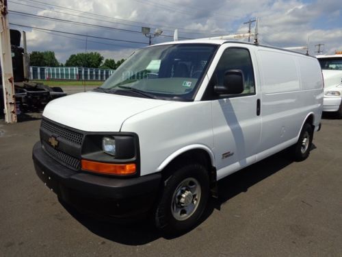 2006 chevrolet express 3500 cargo van 6.6l duramax turbo diesel 122k no reserve