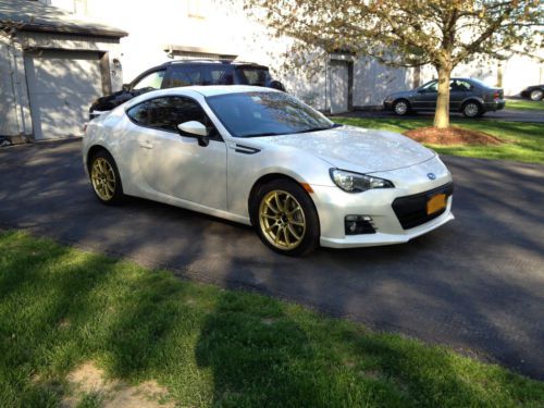 2013 subaru brz limited coupe 2-door 2.0l