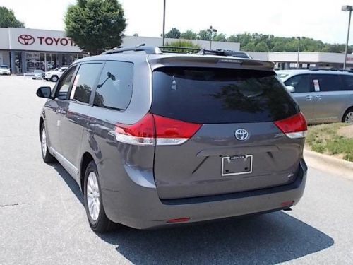 2014 Toyota Sienna XLE, US $37,712.00, image 16