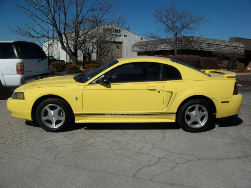 2001 Ford Mustang Base, US $4,295.00, image 11