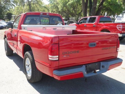 2004 dodge dakota sport