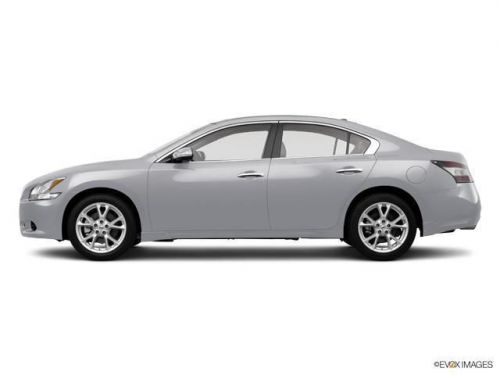 2014 nissan maxima sv