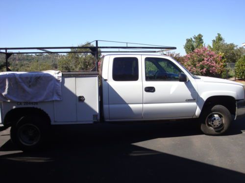 04 chevy silverado ls 1 ton dually 4x4 with utility box