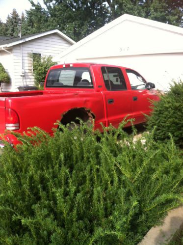 2000 dodge dakota quad cab 4-door