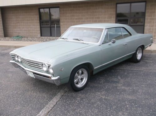 1967 chevelle malibu: extra clean rust free original california car 327 auto.