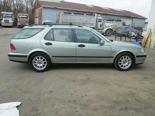 2001 saab 9-5 2.3t wagon--super clean!